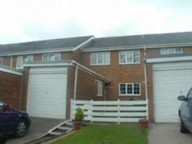 4 bedroom Terraced f...